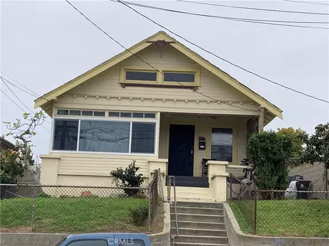 531 W 2nd St, San Pedro, CA 90731