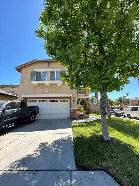 2221 Flash Ct, Perris, CA 92571