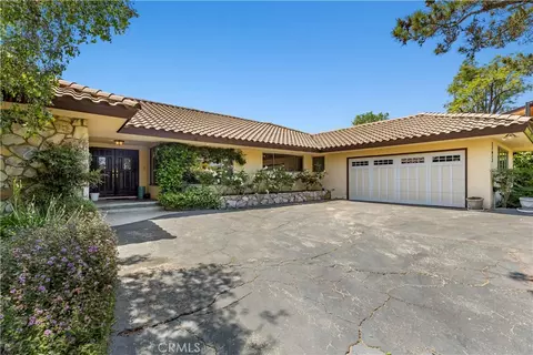 27672 Eastvale Rd, Palos Verdes Peninsula, CA 90274