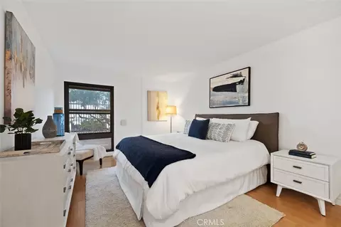 7740 Redlands St #G1095, Playa Del Rey, CA 90293