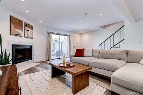 519 Meyer Ln #51, Redondo Beach, CA 90278