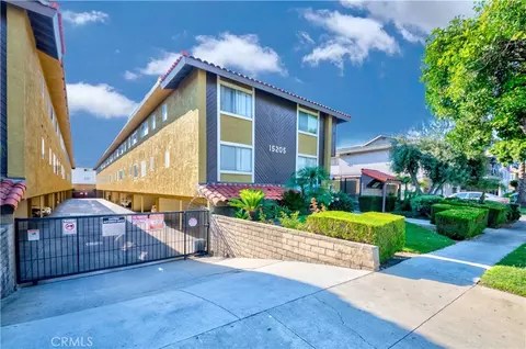 15205 S Budlong Ave #23, Gardena, CA 90247