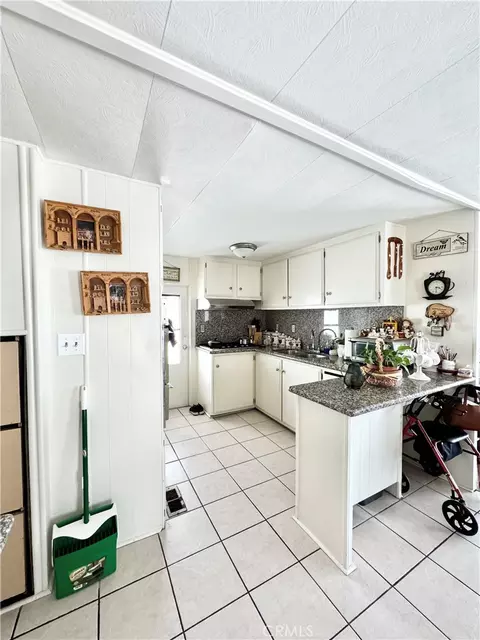 16601 Garfield Ave #91, Paramount, CA 90723 photo 17