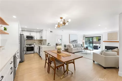 8600 Tuscany Ave #213, Playa Del Rey, CA 90293