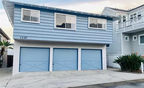 1310 Loma Dr, Hermosa Beach, CA 90254