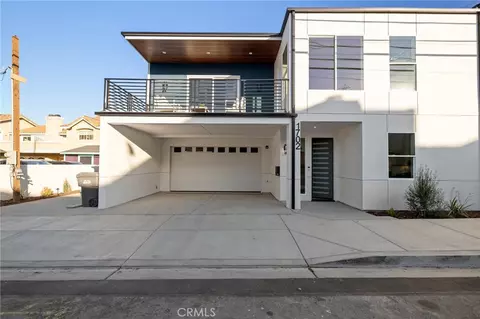 1702 Perkins Ln, Redondo Beach, CA 90278