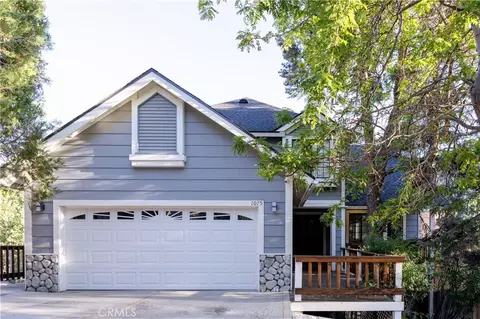 Exterior - 1075 Rivera Dr, Wrightwood, CA 92397 photo 1 of 9