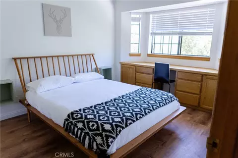 Bedroom - 1075 Rivera Dr, Wrightwood, CA 92397 photo 7 of 9
