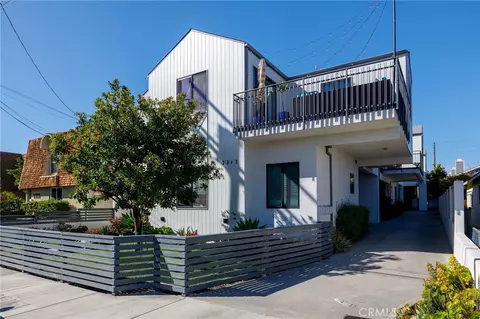 2313 Carnegie Ln #B, Redondo Beach, CA 90278