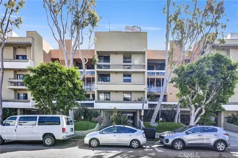 740 N Kings Rd #111, West Hollywood, CA 90069