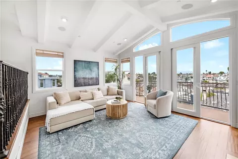 1706 Harper Ave, Redondo Beach, CA 90278
