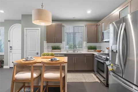 5243 Pacific Ter, Hawthorne, CA 90250