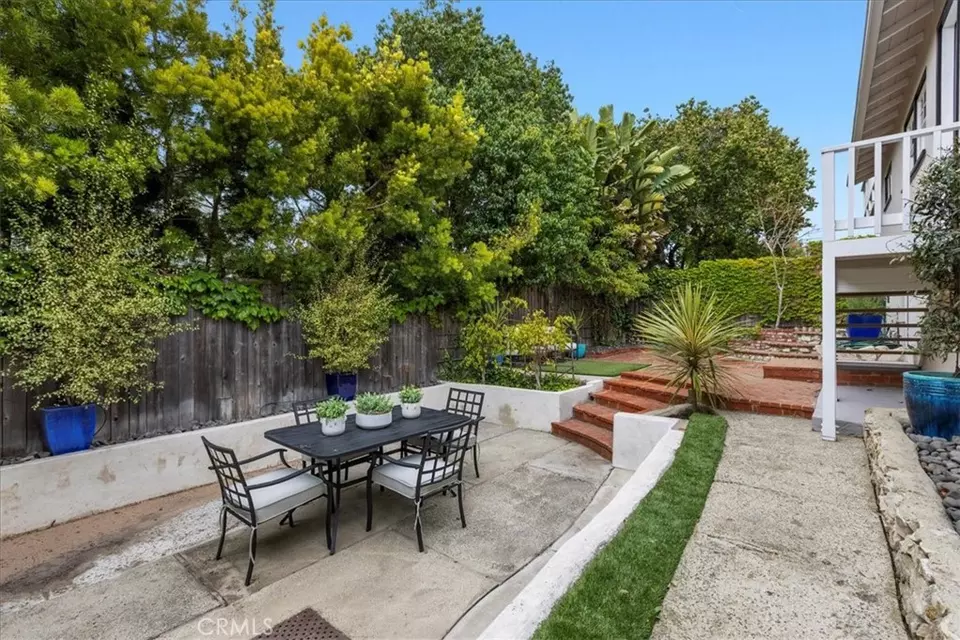 Exterior - 1145 8th St, Hermosa Beach, CA 90254 photo 5 of 5
