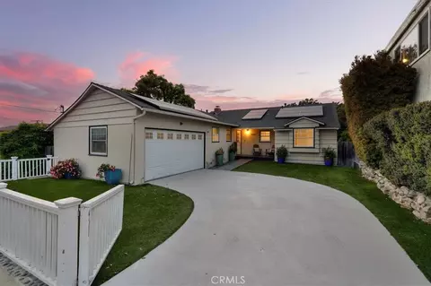 Other - 1145 8th St, Hermosa Beach, CA 90254 photo 1 of 3
