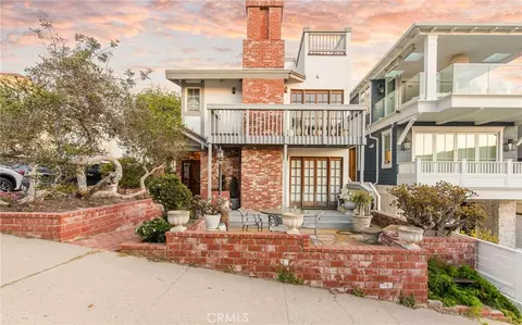 232 29th St, Manhattan Beach, CA 90266