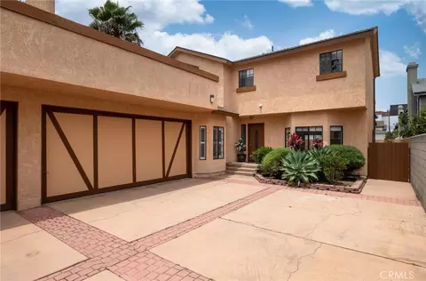 2221 Dufour Ave #B, Redondo Beach, CA 90278