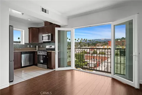 5633 Carlton Way #503, Hollywood, CA 90028