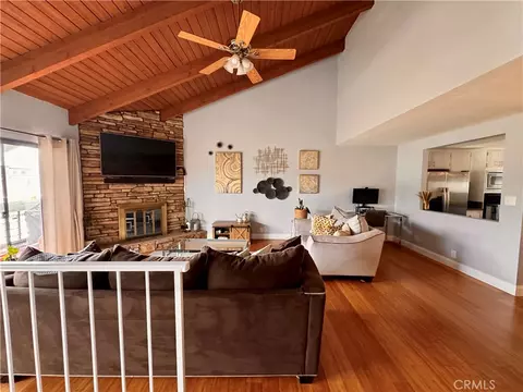 2112 Vanderbilt Ln #D, Redondo Beach, CA 90278