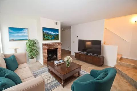 1069 Donahue St, San Diego, CA 92110