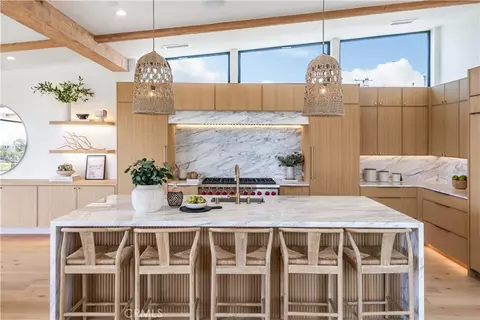 2007 Ava Ave, Hermosa Beach, CA 90254