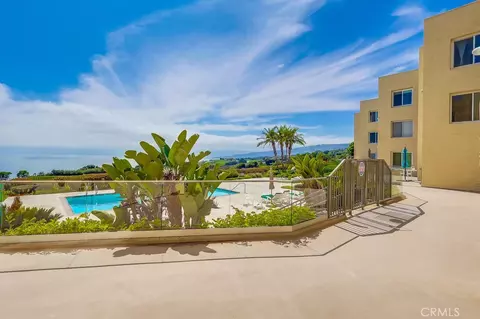 3200 La Rotonda Dr #407, Rancho Palos Verdes, CA 90275