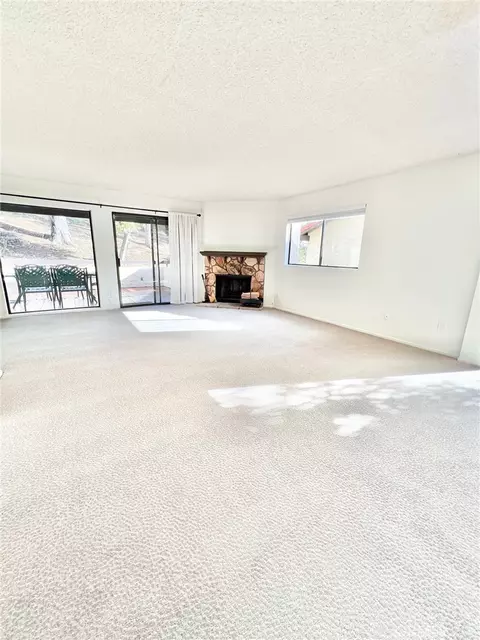 Living - 35 Cabrillo Dr, Avalon, CA 90704 photo 1 of 4