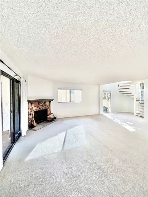 Living - 35 Cabrillo Dr, Avalon, CA 90704 photo 2 of 4