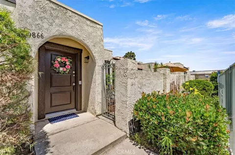 9866 Lido Way #20, Cypress, CA 90630