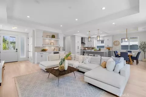 2117 Marshallfield Ln #B, Redondo Beach, CA 90278