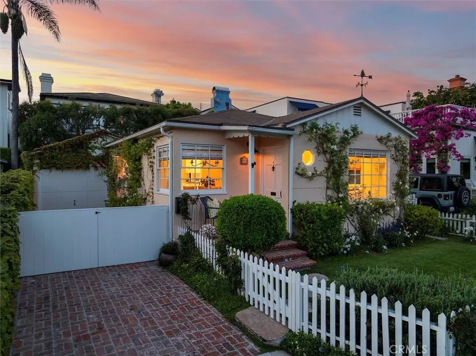 Other - 929 16th St, Hermosa Beach, CA 90254 photo 1 of 8