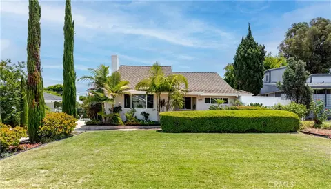 3822 S Cloverdale Ave, Los Angeles, CA 90008