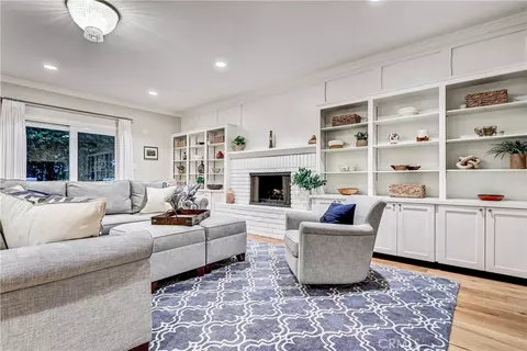 1505 11th St, Manhattan Beach, CA 90266