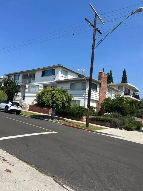 1012 W 18th St, San Pedro, CA 90731