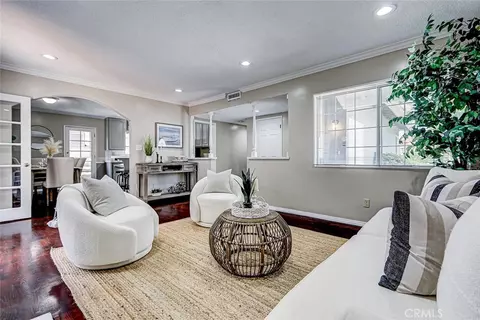 312 N Prospect Ave, Redondo Beach, CA 90277