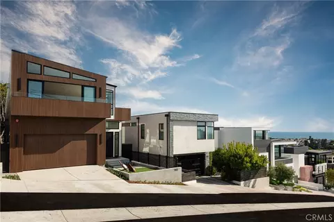 740 24th Pl, Hermosa Beach, CA 90254