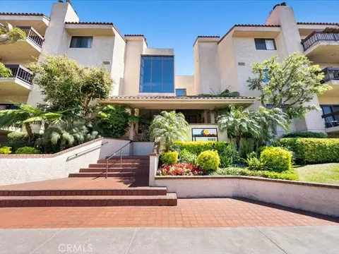 8180 Manitoba St #360, Playa Del Rey, CA 90293
