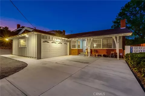 1522 W 1st St, San Pedro, CA 90732