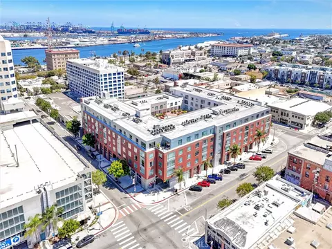 285 W 6th St #327, San Pedro, CA 90731