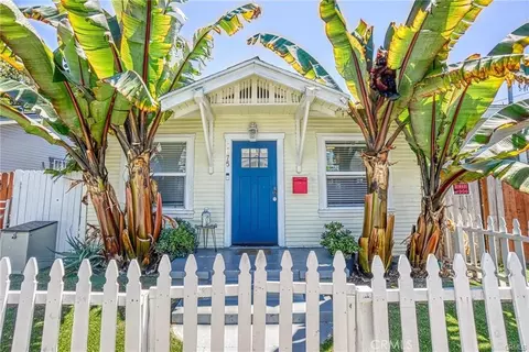 1075 Coronado Ave, Long Beach, CA 90804