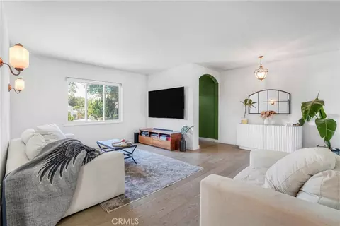 5467 W 76th St, Los Angeles, CA 90045