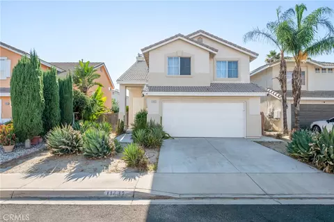 11432 Sheffield Rd, Fontana, CA 92337