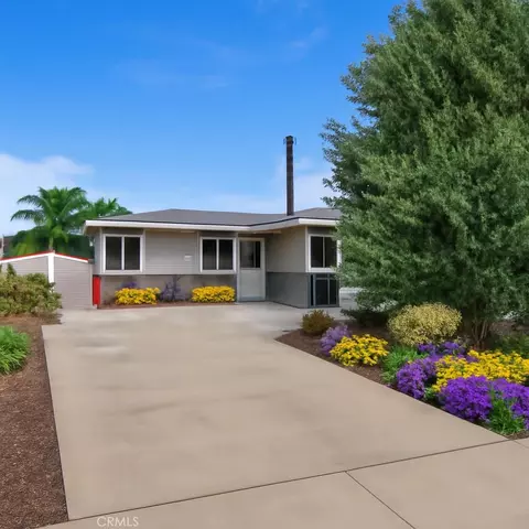 9811 Kempster Ave, Fontana, CA 92335