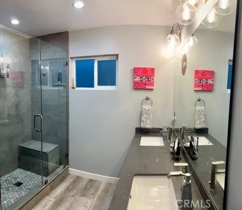 Bath - 1514 E Maple Ave, El Segundo, CA 90245 photo 2 of 3