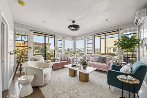 2575 E 19th St #26, Signal Hill, CA 90755