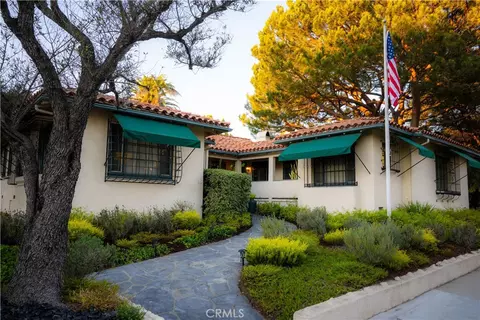 103 E Micheltorena St, Santa Barbara, CA 93101