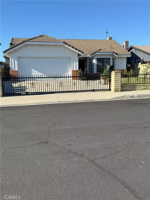 149 E 211th St, Carson, CA 90745