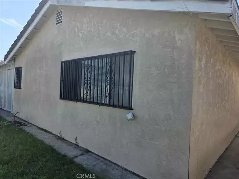 Exterior - 149 E 211th St, Carson, CA 90745 photo 3 of 5