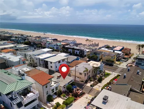 216 6th St, Manhattan Beach, CA 90266