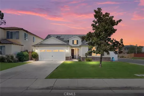 10316 Sharktooth Peak Dr, Bakersfield, CA 93311