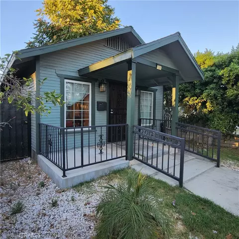 Exterior - 125 E 68th Way, Long Beach, CA 90805 photo 1 of 5